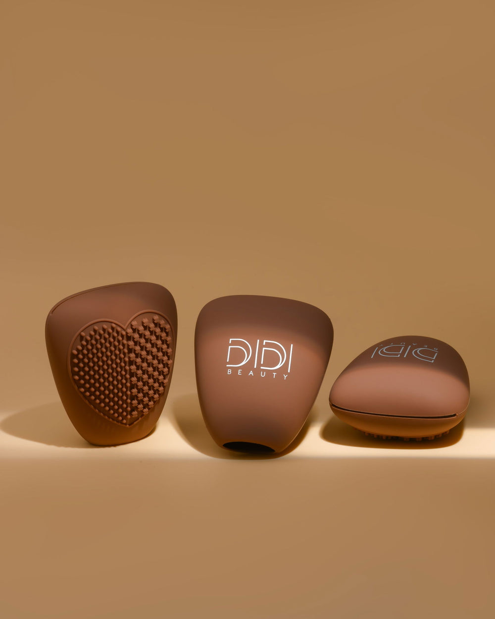 Didi Beauty ‘Brush Guard’ and 'Sponge Bubble' Bundle - Didi Beauty Ng 